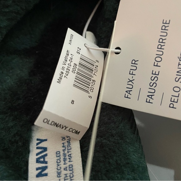 NWT Old Navy Green Plush Slippers Size 8 - Picture 4 of 5